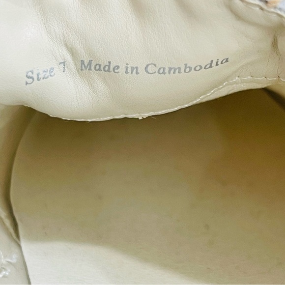 Dolce Vita Cream and Tan Platform Sneakers - Picture 10 of 11